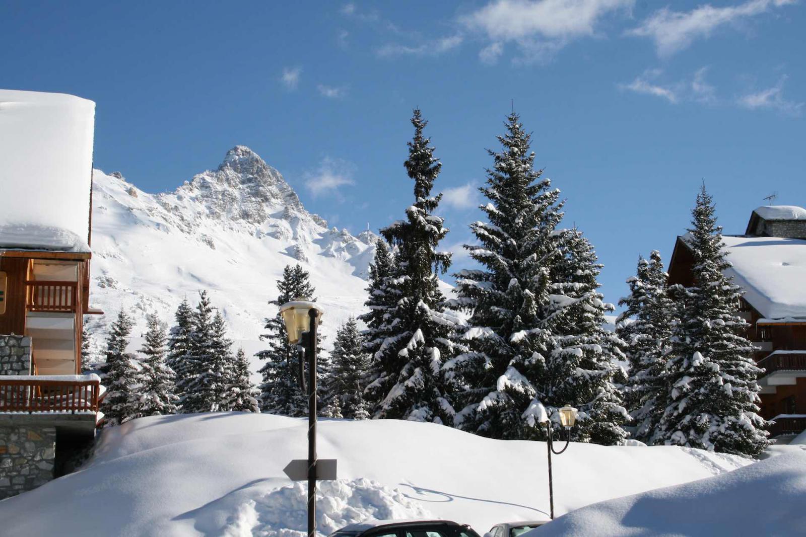 Sommet enneigé à Méribel